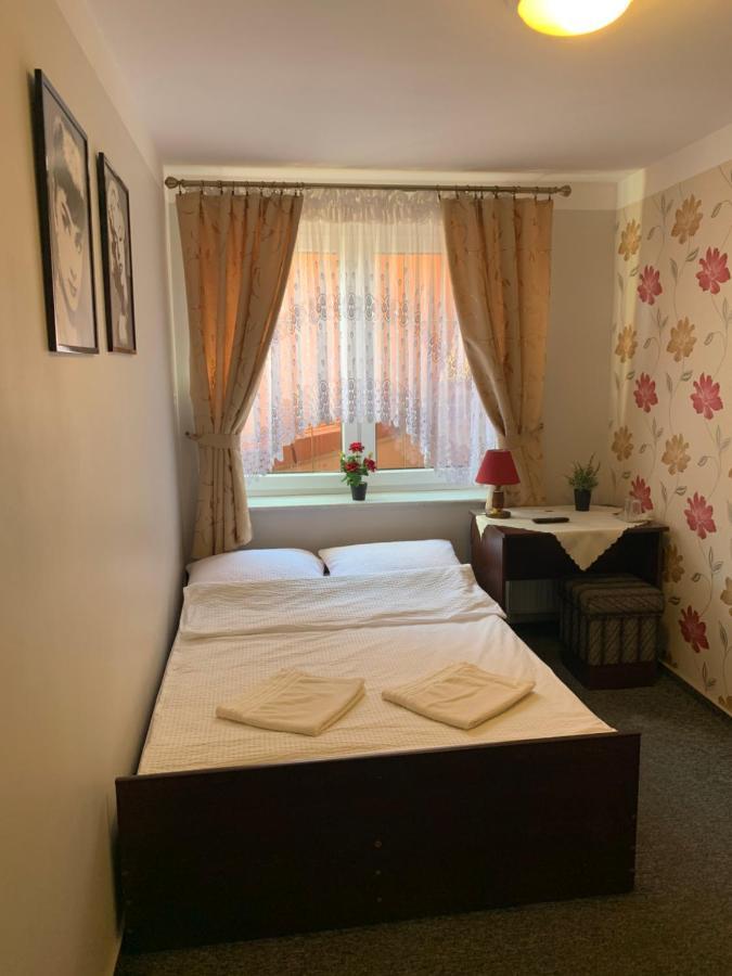 Zajazd Marco Torzym Buitenkant foto
